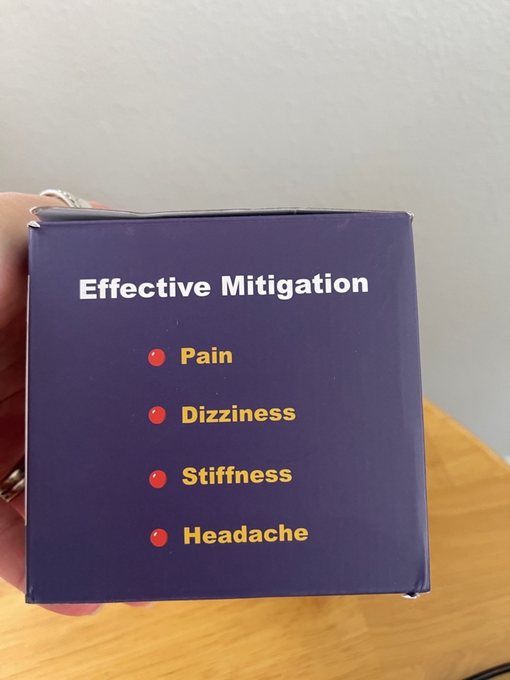 Inflatable Neck Traction Collar - Deep Purple Support - Picture 3 of 3